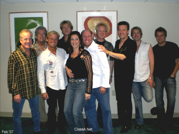  Former 62WHEN air personality SIMONE with recording artists, CHICAGO 